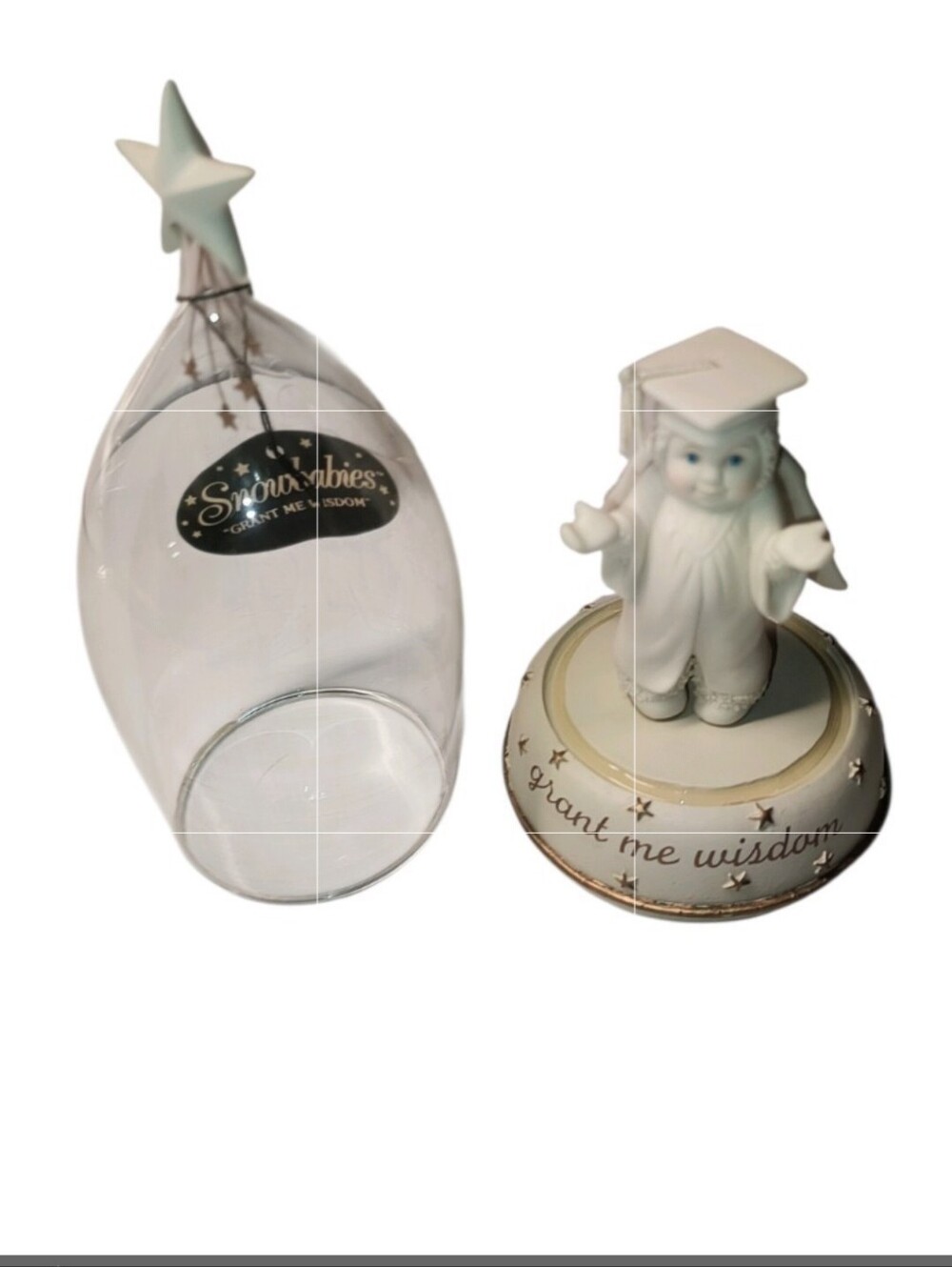 Snowbabies Department 56 Retired Graduation Figurine. Vintage 2003.